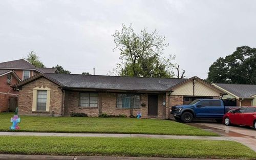 807 Hidden Valley Dr, Houston, TX, 77088-2006 | Card Image