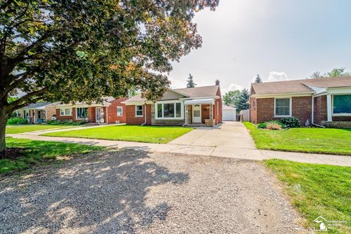 9309 Allen Rd, Allen Park, MI, 48101-1437 | Card Image