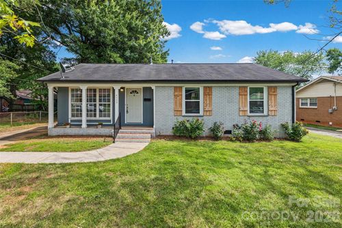 4713 Tanglebriar Dr, Charlotte, NC, 28208-1631 | Card Image