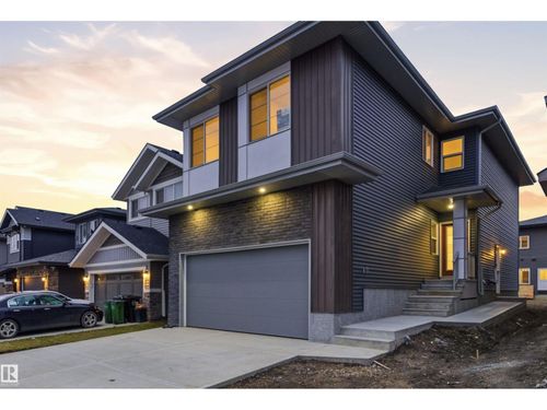 2532 210 St Nw, Edmonton, AB, T6M2M7 | Card Image