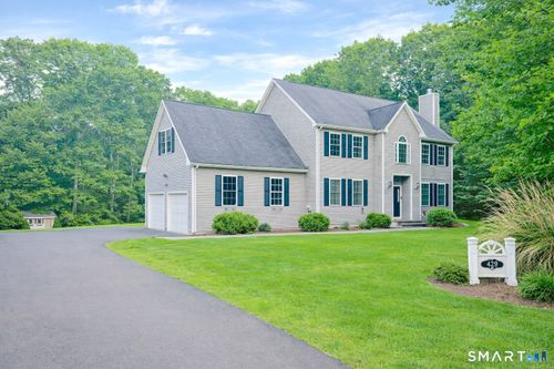 240 Tom Swamp Rd, Hamden, CT, 06518-1144 | Card Image