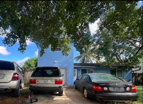 527 S 28th Ave, Hollywood, FL, 33020-4733 | Card Image