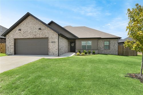 1001 Laux Ln, Pea Ridge, AR, 72751-6003 | Card Image