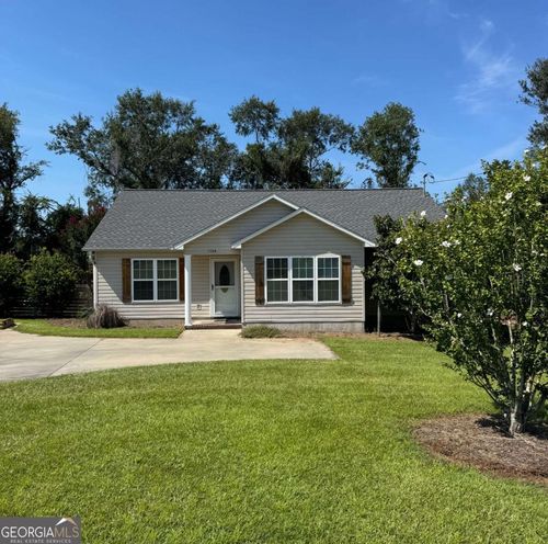 1704 Moses Dr, Vidalia, GA, 30474-9125 | Card Image