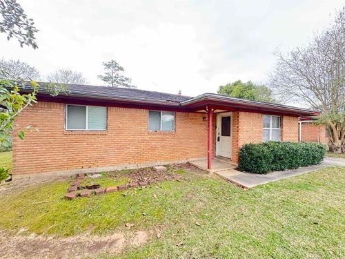 318 Youpon St, Bridge City, TX, 77611-4133 | Card Image