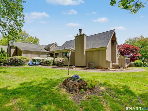 a-261 Agawam Dr, Stratford, CT, 06614-8156 | Card Image