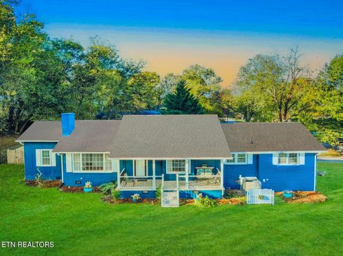 201 Farlow Dr, Knoxville, TN, 37934-3016 | Card Image