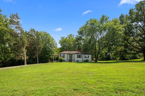 563 Mcmurray Dr, Nashville, TN, 37211-5738 | Card Image