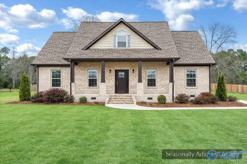 123 Beacon St, Moulton, AL, 35650-1802 | Card Image