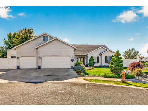 793 W Sandpiper Ave, Hermiston, OR, 97838 | Card Image