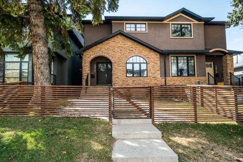 3817 17 Street Sw, Home with 4 bedrooms, 3 bathrooms and 2 parking in Calgary AB | Card Image