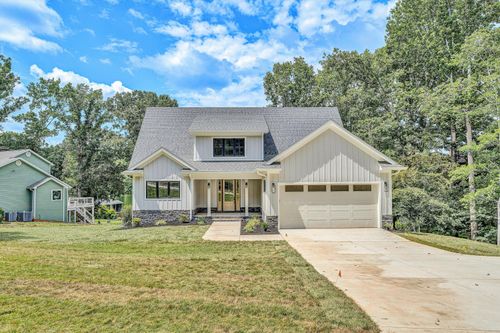 17 Azalea Cir, Union Hall, VA, 24176-3847 | Card Image