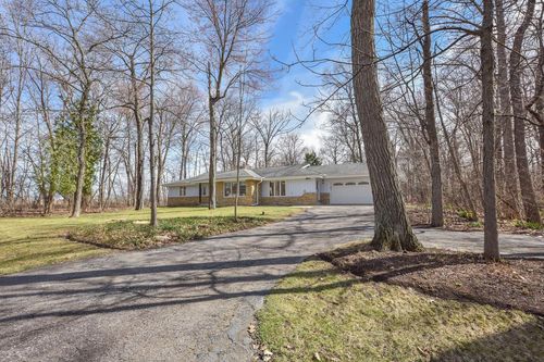 W290N9582 Deer Lane, Merton, WI, 53017 | Card Image