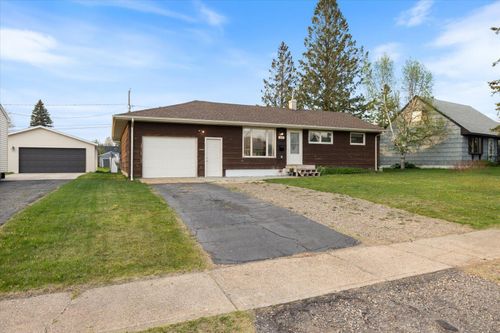 207 Dorchester Dr, Hoyt Lakes, MN, 55750-1206 | Card Image