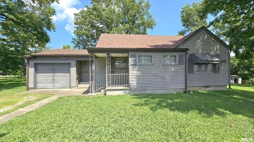 110 W 7th St, Johnston City, IL, 62951-1345 | Card Image