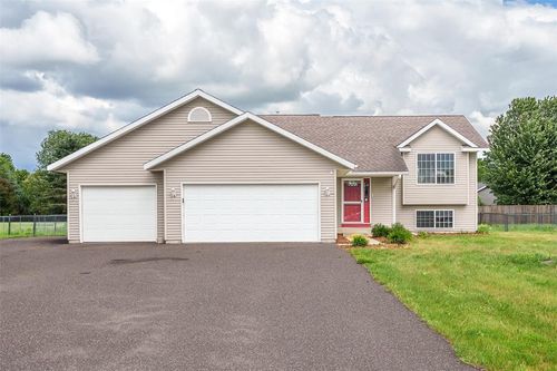4143 143rd St, Chippewa Falls, WI, 54729-8817 | Card Image