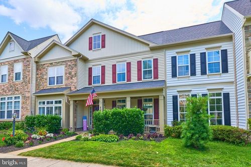 42719 Explorer Dr, BRAMBLETON, VA, 20148-7279 | Card Image