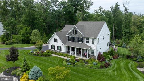 36 Greenbriar Dr, ELIZABETHTOWN, PA, 17022-2847 | Card Image