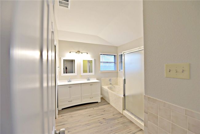 8501 Priest River Dr, House other with 4 bedrooms, 3 bathrooms and 4 parking in Round Rock TX | Image 14