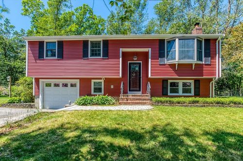 36 Carl Rd, Raynham, MA, 02767-1543 | Card Image