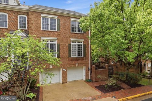 2323 Sawtooth Oak Ct, VIENNA, VA, 22182-5246 | Card Image