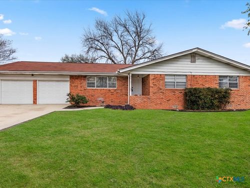 273 Meadow Ave, New Braunfels, TX, 78130-3227 | Card Image