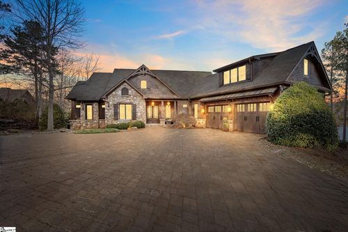 320 Knollwood Drive, Salem, SC, 29676 | Card Image