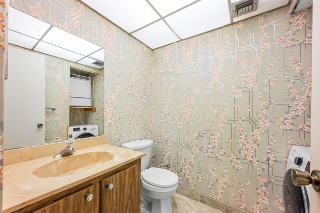 B - 94 Capri B, Condo with 1 bedrooms, 2 bathrooms and null parking in Delray Beach FL | Image 11