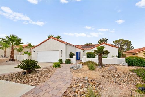 64754 Pinehurst Cir, Desert Hot Springs, CA, 92240-1340 | Card Image