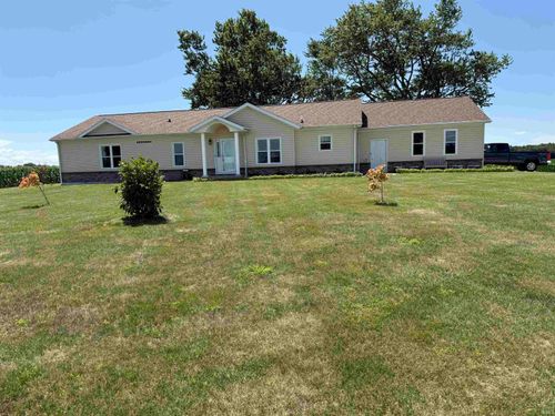 5765 W W North St, Larwill, IN, 46764 | Card Image