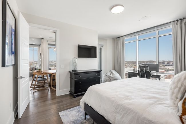 APT-407 - 20 Rutledge St, Condo with 3 bedrooms, 4 bathrooms and 2 parking in Nashville TN | Image 19