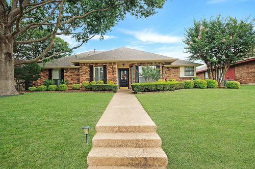 1524 Estrella Dr, Plano, TX, 75074-7915 | Card Image