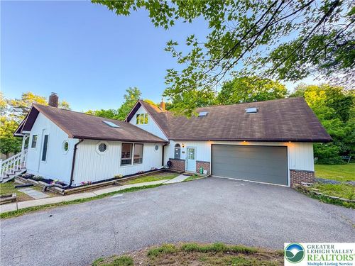 615 Twin Flower Cir, Kunkletown, PA, 18058-2565 | Card Image