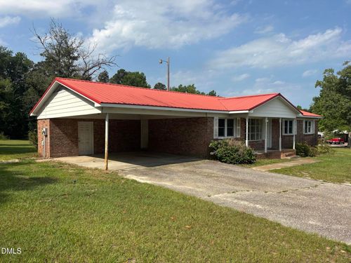 7863 Overhills Road, Spring Lake, NC, 28390 | Card Image