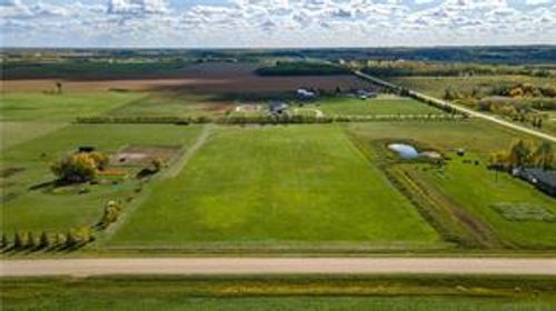 2 Pl Melrose, Cooks Creek, MB, R5M | Card Image