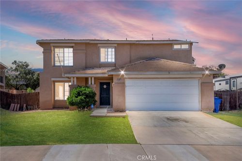 13917 Clydesdale Run Ln, Victorville, CA, 92394-7403 | Card Image