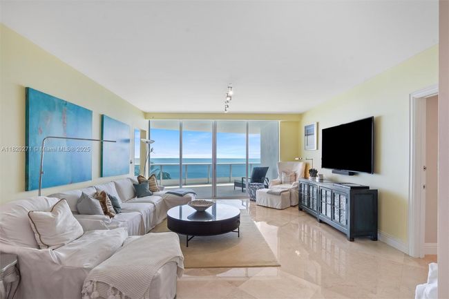 APT-402 - 1600 S Ocean Blvd, Condo with 3 bedrooms, 5 bathrooms and null parking in Pompano Beach FL | Image 5