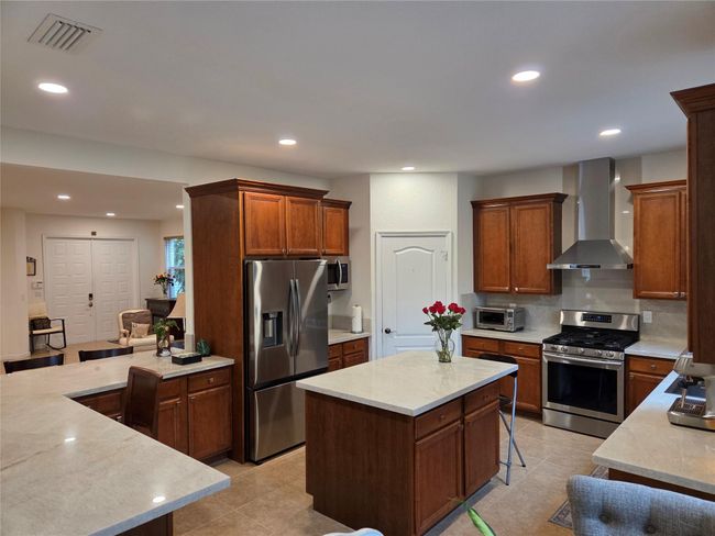 383 Berenger Walk, House other with 5 bedrooms, 3 bathrooms and null parking in Royal Palm Beach FL | Image 9