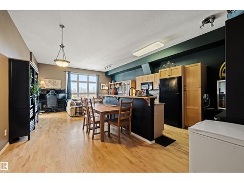 324-10407 122 St Nw, Edmonton, AB, T5N4B8 | Card Image