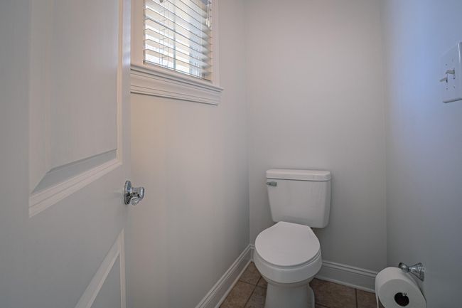 Bathroom | Image 16
