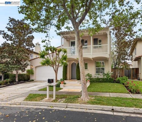 8148 Briar Oaks Dr, San Ramon, CA, 94582-5255 | Card Image