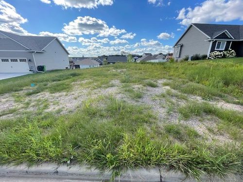 6474 Burr Oak Ln, Eau Claire, WI, 54703-1115 | Card Image