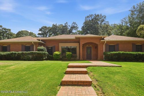 58 Terrapin Hill Rd N, Brandon, MS, 39042-2521 | Card Image
