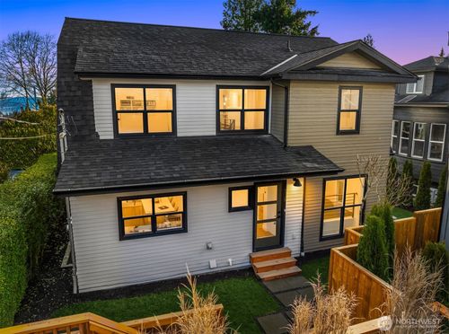 a-919 23rd Ave E, Seattle, WA, 98112-3550 | Card Image