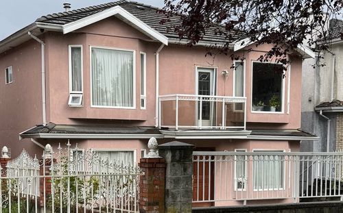591 E 28th Ave, Vancouver, BC, V5V2N4 | Card Image
