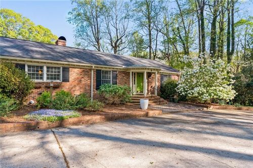 1511 Crestlin Dr, High Point, NC, 27262-8308 | Card Image