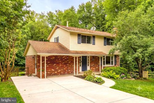 10103 Dundalk St, FAIRFAX, VA, 22032-2715 | Card Image