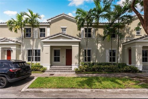 17067-17067 Sw 93rd Street, Miami, FL, 33196 | Card Image