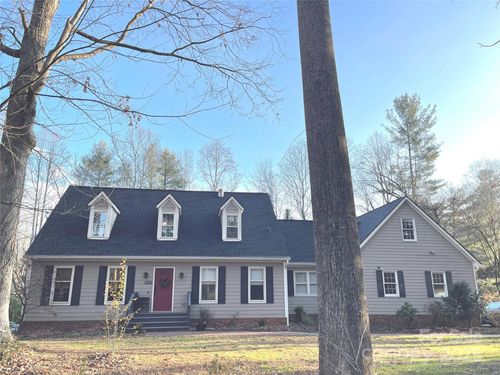 616 Erkwood Dr, Hendersonville, NC, 28739-6108 | Card Image