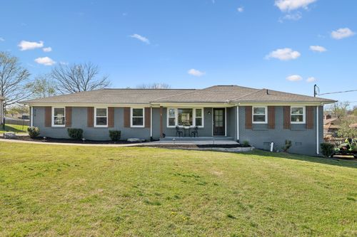 218 Almaville Rd, Smyrna, TN, 37167-4253 | Card Image